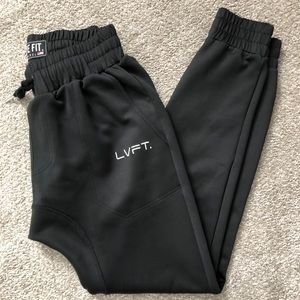 LVFT men’s tech joggers sweatpants live fit